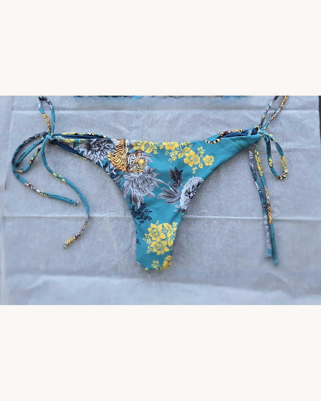Set Bikini 2 Piezas Floral Tropical Turquesa