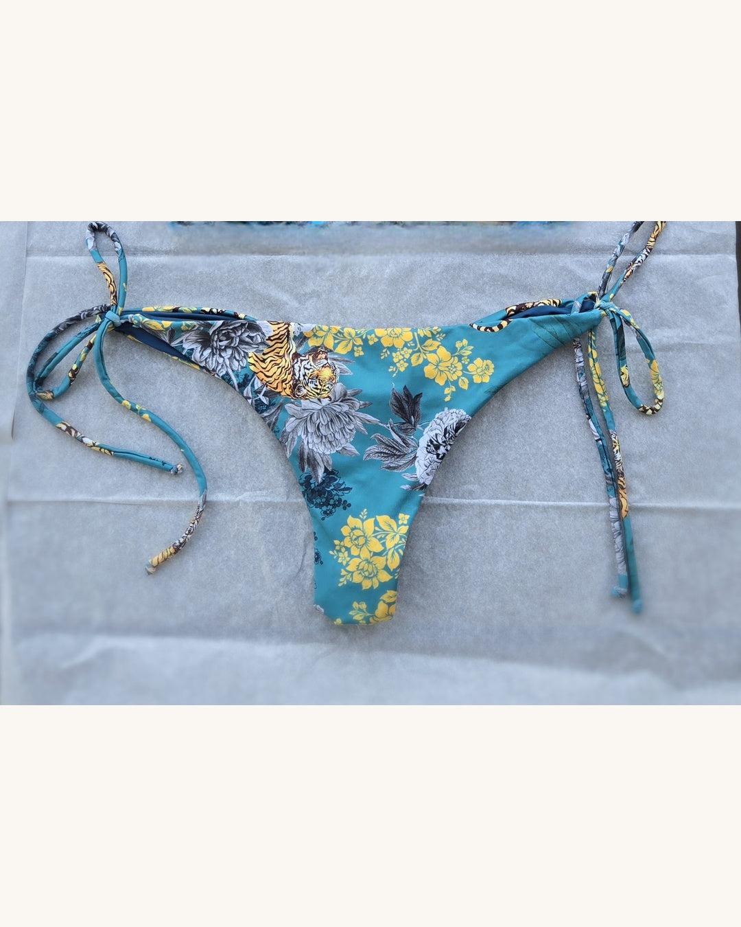 Set Bikini 2 Piezas Floral Tropical Turquesa